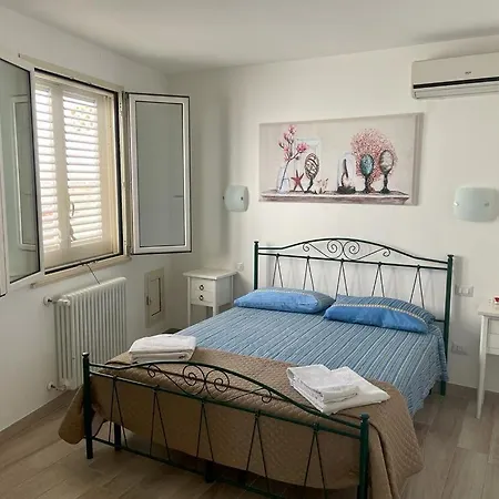 Mimi Leuca 住宿加早餐酒店 莱乌卡