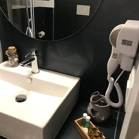 Mimi Leuca 住宿加早餐酒店 莱乌卡